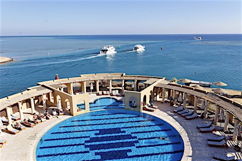 Three Corners Ocean View & Ocean View Club